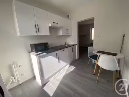 appartement studio à louer - 1 pièce - 24 m2 - ste suzanne - 25 - franche-comte