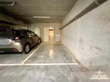 forest - secure indoor parking with cellar
