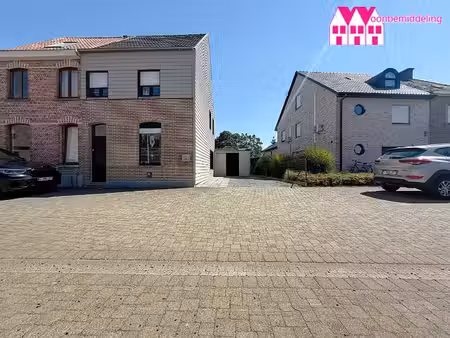maison semi-détachée à vendre dans le charmant hofstade