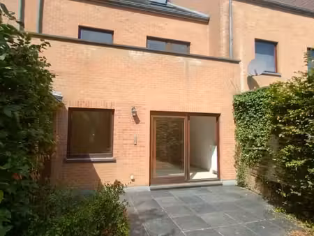 maison 4/5 ch. jardin sud est garage 2 voitures  clos calme