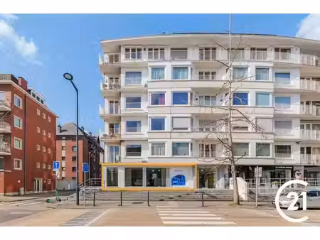 commerce ou bureau en plein centre ville de jambes