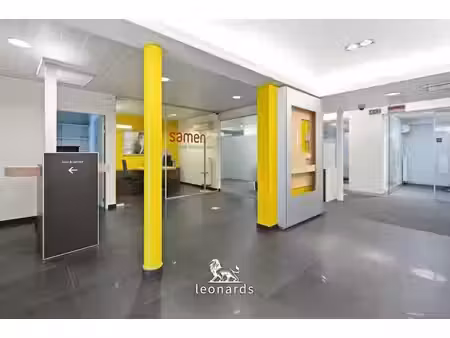 bureau spacieux et prêt à l'emploi sur la place de rumbeke !