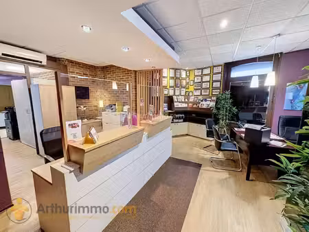 local commercial à vendre