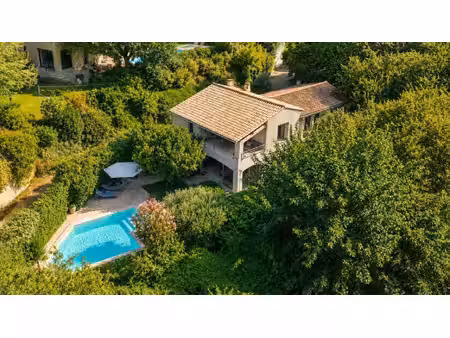 village immobilier