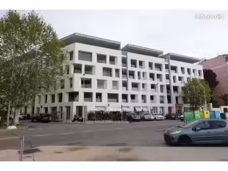 loue place parking trottel