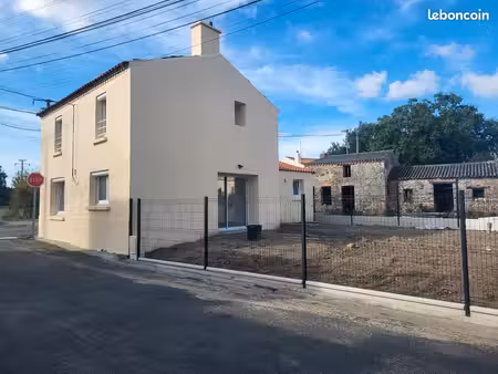 maison renovée 3 chambres