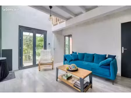 maison de village 4 pièces 80 m²