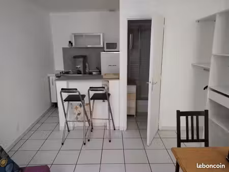 location studio centre-ville