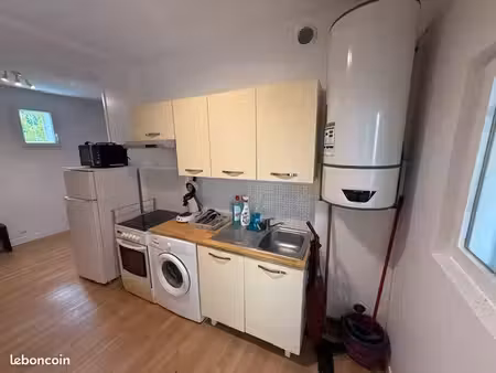 t1 bis meublé 27 7 m² – irigny le haut – centre du village