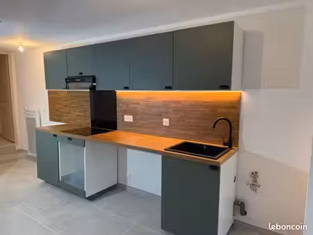 apparemment t2 neuf - centre ville