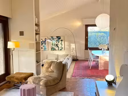 maison d’architecte 180 m²  proche  lac et douane