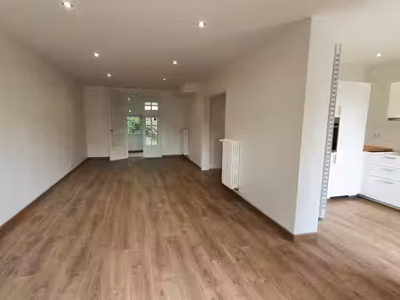 grande maison familiale rénovée – 6 chambres – jardin – 2 garages