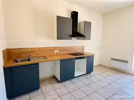 appartement t2 de 43m² en bon état