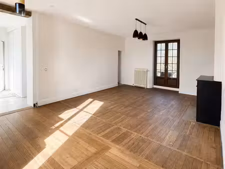 appartement ancien  refait à neuf
