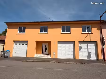 maison familiale 150 m² avec jardin et grands garages – adaincourt