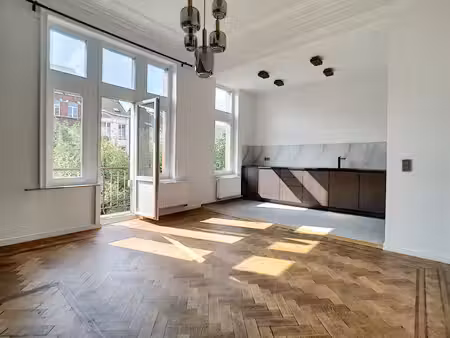 appartement à louer à boulevard de la révision 89 anderlecht (vbe61851)