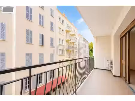 toulon studio de 27m2