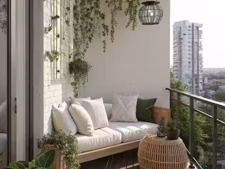 retour de lot superbe - 4 pieces neuf avec balcon