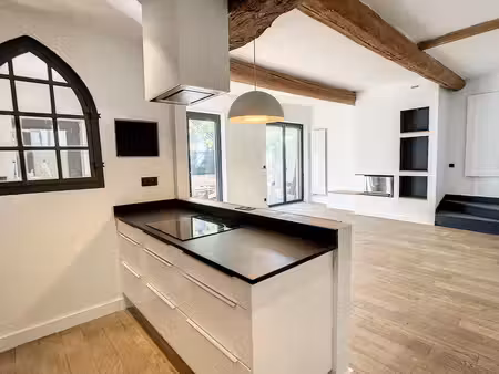 appartement de charme - 88 m2 - 2 ch