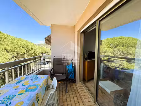 sainte maxime centre studio cabine 23 m2 et parking