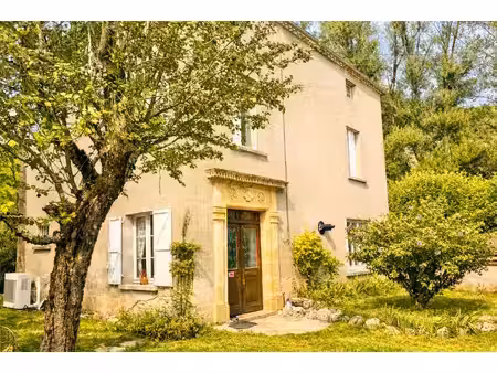 dégagnac (46340): maison en pierre du 19? siècle ? 4 pièces  2 chambres  garage  terrain 6