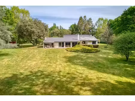 maison sautron 8 pièce(s) 260 m2 au coeur d'un parc arboré