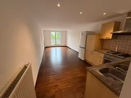 duplex une chambre avec grande terrasse - marcinelle