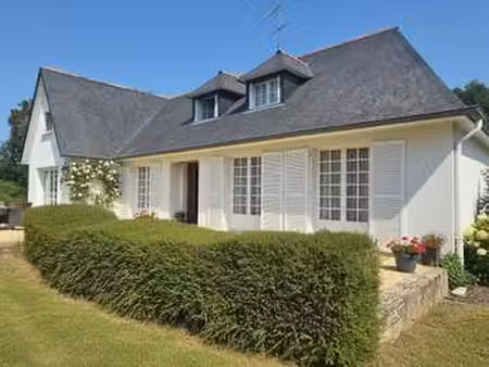 vente maison à noyal-châtillon-sur-seiche (35230) : à vendre / 155m² noyal-châtillon-sur-s