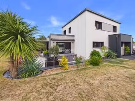 vente maison à pleuven (29170) : à vendre / 134m² pleuven