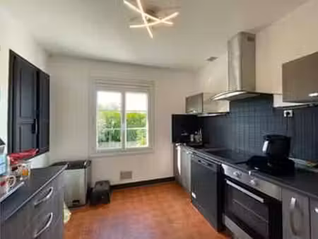 vente maison à saint-hilaire-le-lierru (72160) : à vendre / 98m² saint-hilaire-le-lierru