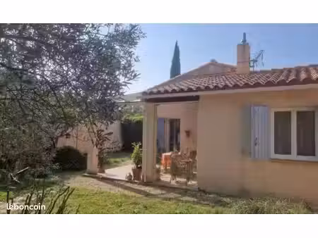 maison de plain-pied 90m² à caromb ? – terrain 800m² piscinable  garage – sans frais agenc