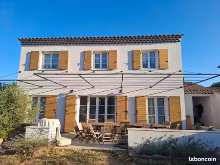 bastide provençale