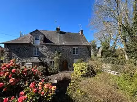 vente maison à lanvallay (22100) : à vendre / 197m² lanvallay
