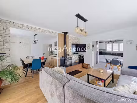 maison 7 pièces 170 m²