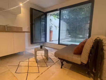 studio 11 m2 - aix proche fac - 9 mois