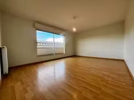 location appartement 4 pièces à caen la folie - couvrechef (14000) : à louer 4 pièces / 83