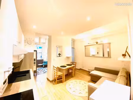 appartement atypique 2/3 pièces – nice place du pin (rue bonaparte)