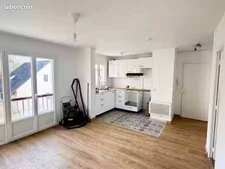 t2 42m² combles lumineux villeparisis – cuisine équipée – rer b