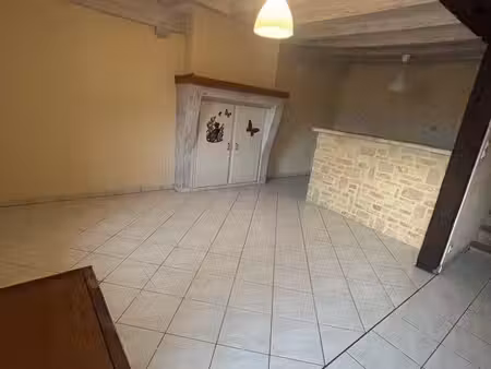 maison 78m2 avec cour plein centre