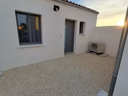 maison 75 m² – 2 chambres – garage – climatisation – coulon