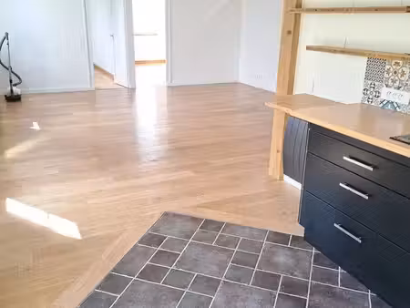 maison 3 pièces 71 m² – jardin 400 m² – garage 2 voitures – terrasse
