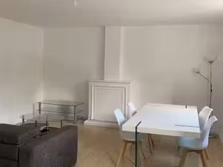 location appartement 3 pièces à morlaix (29600) : à louer 3 pièces / 56m² morlaix