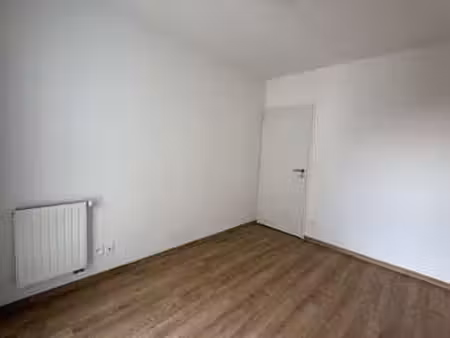 location appartement 5 pièces à saint-sébastien-sur-loire (44230) : à louer 5 pièces / 92m