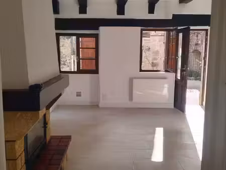 maison de ville à louer
