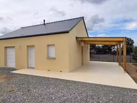 location maison à saint-méen-le-grand (35290) : à louer / 73m² saint-méen-le-grand