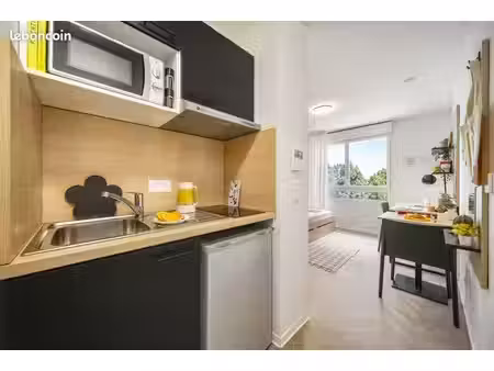studio 1 pièce 18 m²