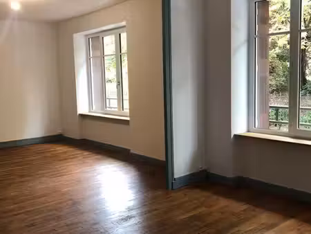 a louer – grand t3 de 82 74m2 avec vue sur le jardin darcy – dijon centre