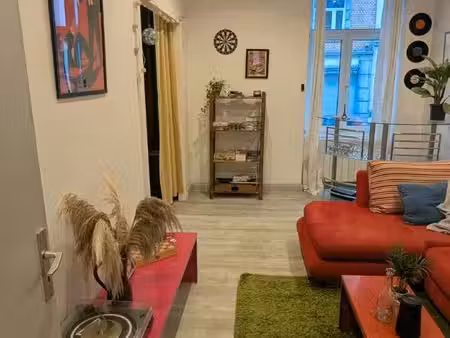2 pièces proche gare et centre avec terrasse