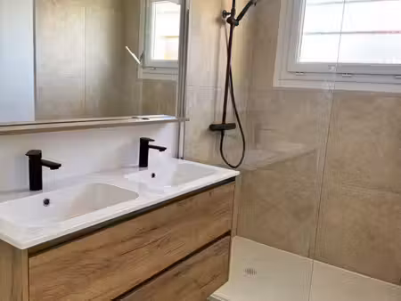 maison 74 m² avec jardin 475 m² – nérigean – 950 /mois