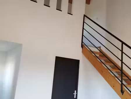 logement a louer 33m2 en duplex